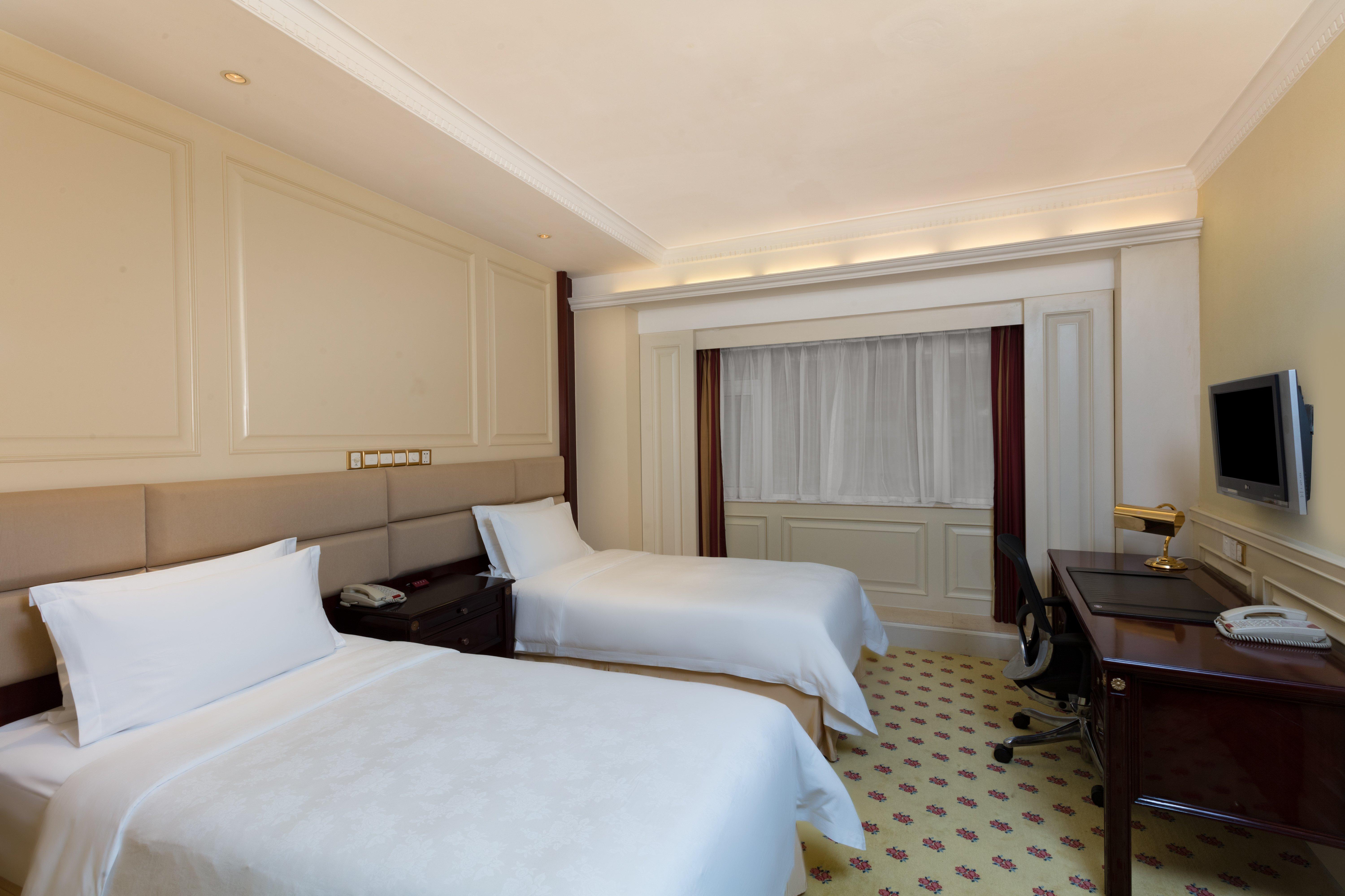 Crowne Plaza Hotel & Suites Landmark Shenzhen By Ihg - Nearby Luohu Border, Indoor Heated Swimming Pool, Complimentary Welcome Drink Buitenkant foto